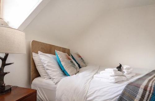 Cardross Hotel | Cardross Inn