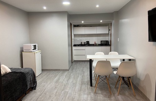 Castelar Apartment | Cares Apartament, Castelar Centro, Buenos Aires.
