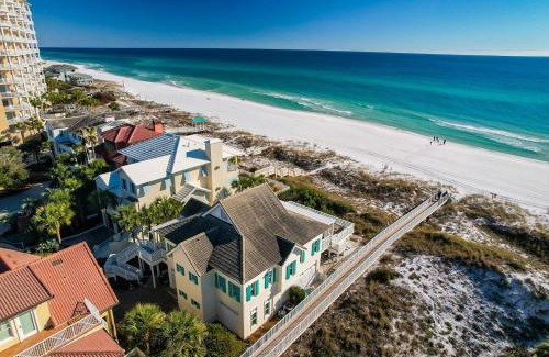 Miramar Beach House | Caribbean Breezes