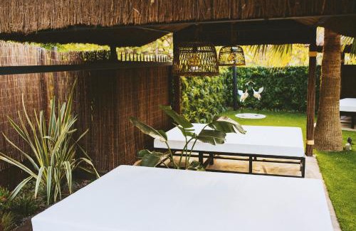 Montcada I Reixac Cabin | CARIBBEAN Home