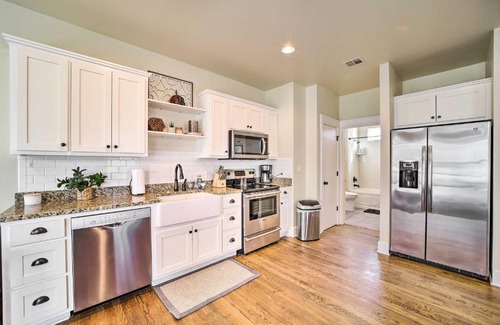 Eufaula House | Carlton Landing Home Walk to Lake and Parks!