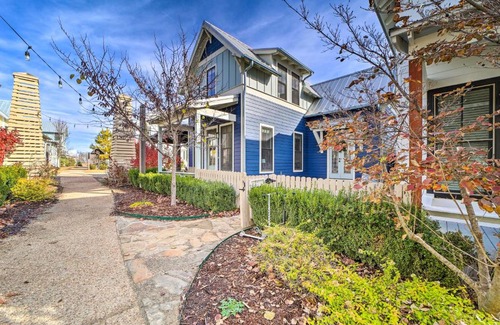 Eufaula House | Carlton Landing Home Walk to Lake and Parks!