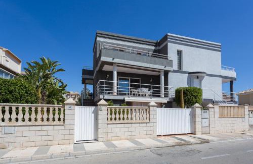Oliva House | Carmen