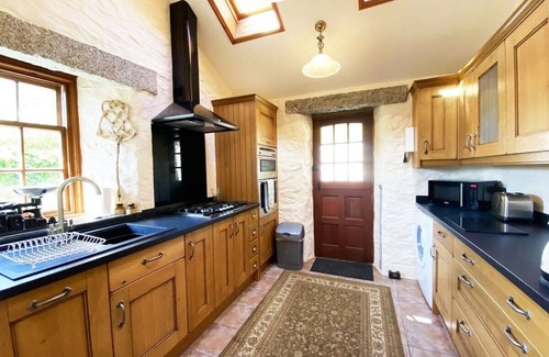 Charlestown Cottage | Carole's Cottage - Private Parking, Sea Views, Garden & Close To Harbour & Beach