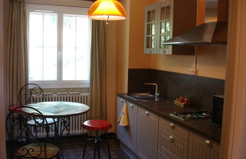 Manosque Apartment | Carpe diem gym heated pool or jacuzzi organic concept Manosque*