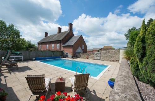Newport House | Cart Shed Cottage