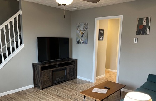 Norwood Apartment | Carter