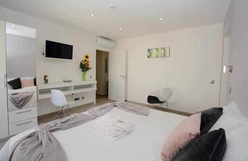 Poco Partido Hotel | Carvoeiro B&B and S.P.A Suite 1