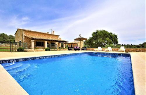 Son Gual Villa | CAS BORRASSOS- Finca con piscina privada y Vistas Despejadas