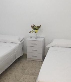 Talavera de la Reina House | Casa a 3 minutos del Casco y con facil aparcamiento- El rincón de Carmela