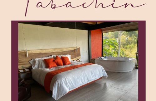 Valle de Bravo House | Casa Acento