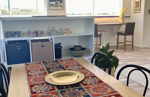 Kangaroo Valley Apartment | Casa Azure - quaint studio with a mediterranean touch
