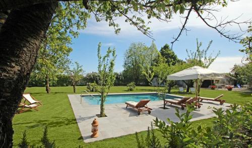 Sant'Agata sui Due Golfi Villa | Casa Bianca in the Heart of the Town, Daily Housekeeping & Concierge