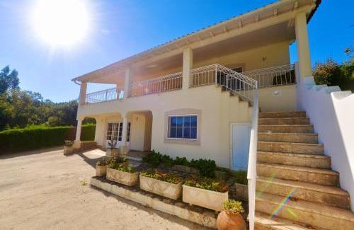 A Dos Francos House | Casa Bianca