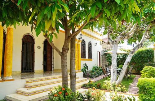 Barranquilla House | Casa Blanca María Barranquilla - Authentic republican house