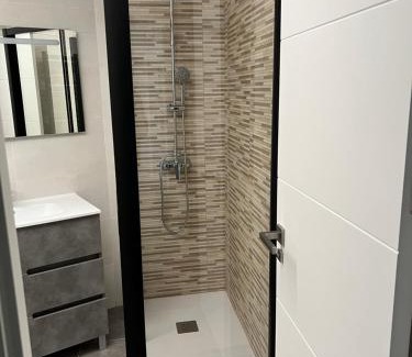 Pozuelo de Alarcon House | Casa Boutique en Pozuelo con 7 habitaciones y 4 baños compartidos