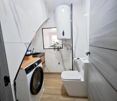 Hinojosa del Duque House | Casa boutique premium con diseño de autor y confort
