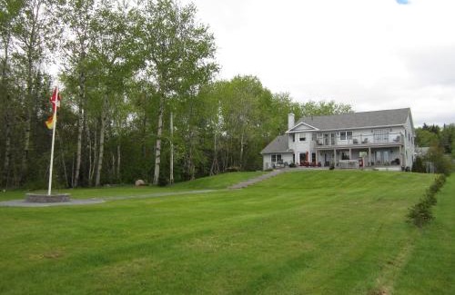 Saint David Bed & Breakfast | Casa Breeze B & B