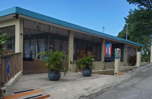 Hormigueros House | Casa Campo y mis Memorias-2ND LEVEL-with pool