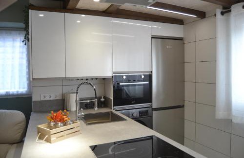Los Corrales de Buelna House | Casa Canal de las Tejeras