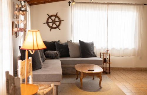 Ensenada House | Casa Capitan - BEACHFRONT living