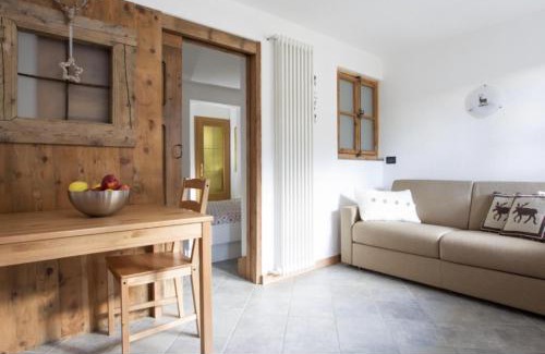 Valdisotto Apartment | CASA CARCENTINA giardino, Pass zona rossa, Pista Olimpiadi Stelvio 2026