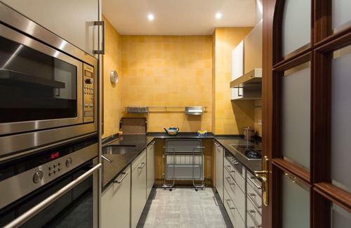 Santa Cruz House | Casa Catedral. 4 bedrooms, private terrace, views