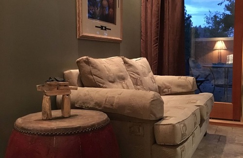 Okanagan-Similkameen Bed & Breakfast | Casa Colina