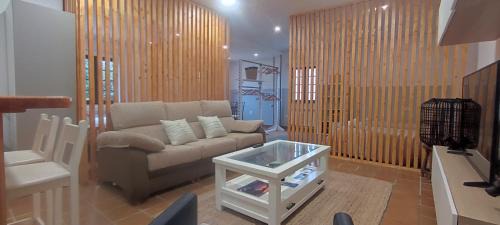 Valdovino House | Casa con finca cerca de playas