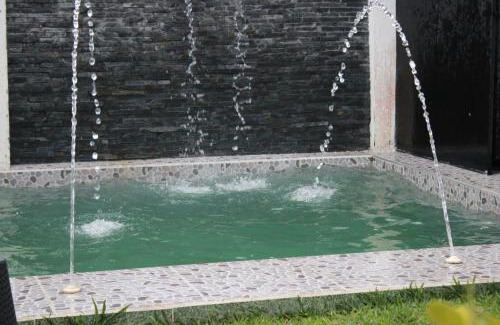 Yotoco Villa | Casa con Mirador al Lago Calima