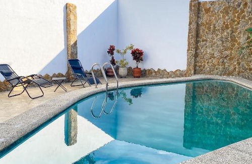 Cali House | Casa con piscina privada en Cali, cerca a Cosmocentro
