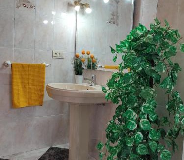 Campillo de Altobuey House | Casa Conchita