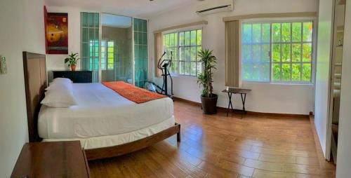 Alfredo V. Bonfil Villa | Casa confortable y espaciosa con alberca privada