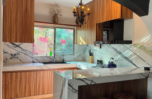 Tulum City Center House | Casa Conga- boutique home in La Veleta neighborhood, minutes from beaches & town