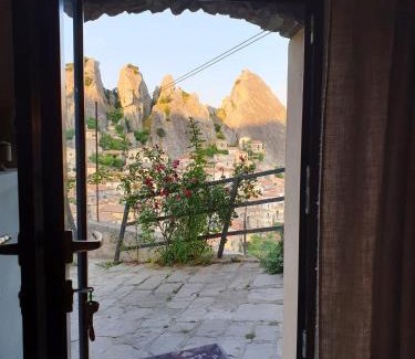 Castelmezzano Apartment | Casa Contadina