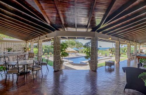 Barranca House | Casa Cres