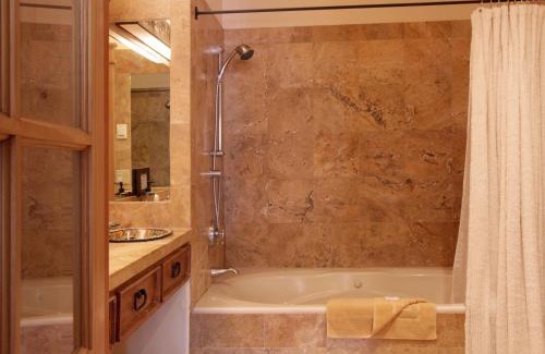 South Capitol Bed & Breakfast | Casa Culinaria - The Gourmet Inn