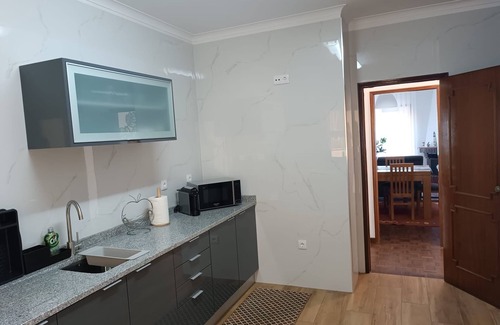 Vila Cha House | Casa da Mimosa - Alojamento Local a 100m da Praia e 15km do Aeroporto do Porto