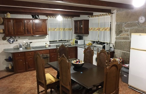 Povoa de Lanhoso Villa | Casa da Ramada in the center of Minho 8 km from the village of GERÊS.