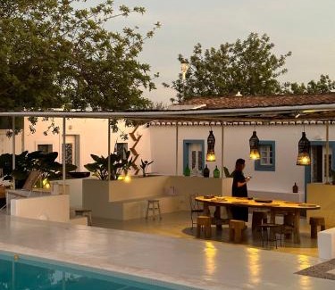 Fonte do Bispo Bed & Breakfast | Casa das Ameixas