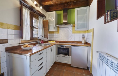 Aronces Cottage | Casa de Abajo, an ideal place to rest and enjoy Asturias