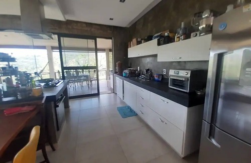 Jardim Sao Sebastiao Cottage | Casa de Campo no Alto da Montanha com Vista Privilegiada Condomínio em Amparo SP