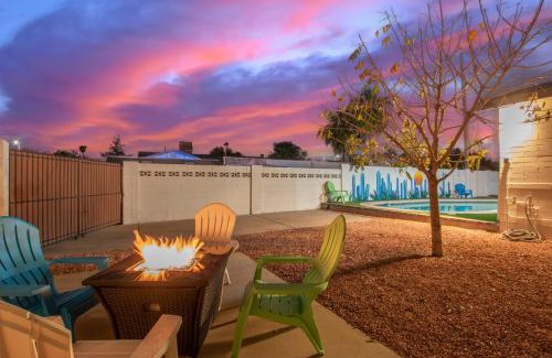 New Papago Parkway House | Casa De Encanto