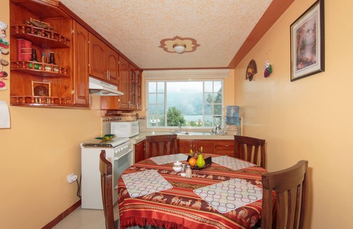 San Pablo del Lago House | Casa de Huéspedes Casa de Luis