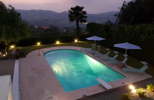 Fareja House | Casa de Ladrido