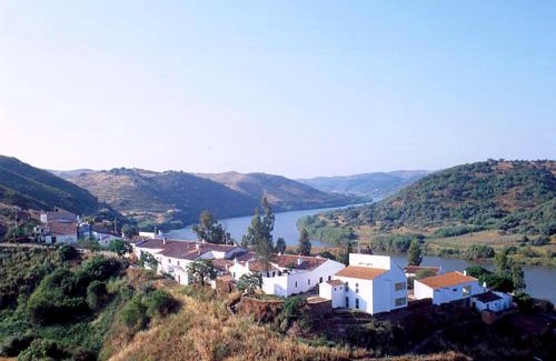 El Granado House | Casa de las Letrinas Baja, 2 Habt 5 más 1 Pers max chimenea con horno