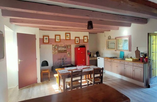 Frayssinhes House | CASA DE PAILHES - GITES BORD DE FORET COEUR DE TRANQUILITE