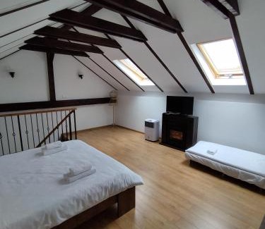 Harman House | Casa de vacanță Ayan
