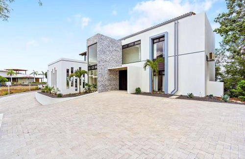 Playa Hermosa House | Casa del Buho