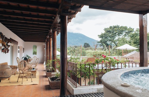 Santa Ana House | Casa Del Calvario, 3BR Villa in Antigua Guatemala